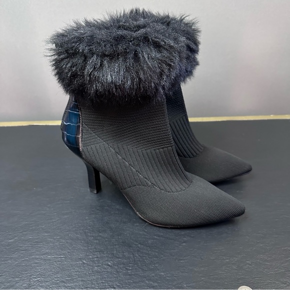 ADRIENNE VITTADINI Nano Cuff Stretch Cozy Faux Fur Booties - Picture 6 of 13
